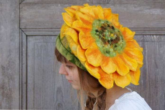Жінка створює приголомшливі капелюхи з вовни, які доповнять будь-який осінній образ (Розваги)