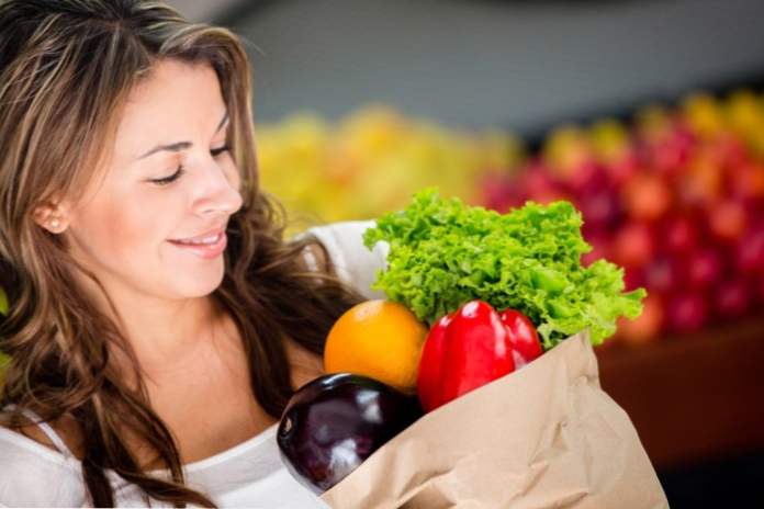 Vegetarijanstvo i uravnotežena ishrana gdje se zimi nalaze vitamini za tijelo (kuhinja)