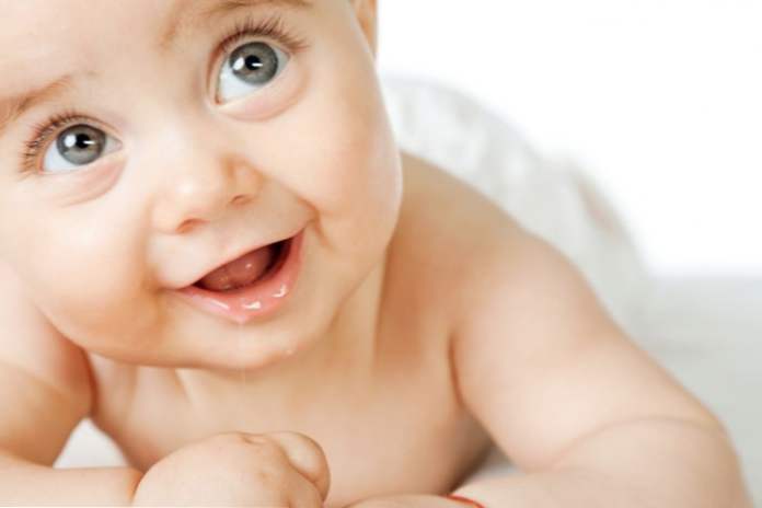 Naukowcy nauczyli się, kiedy i od kogo rodzą się najszczęśliwsze dzieci (Zdrowie)