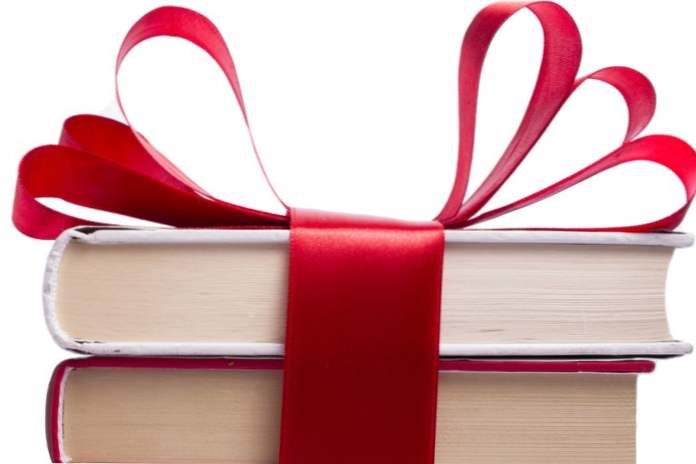 Кращий подарунок - книга хороша підбірка на Валентинів день 2016 року для тих, хто любить читати (Розваги)